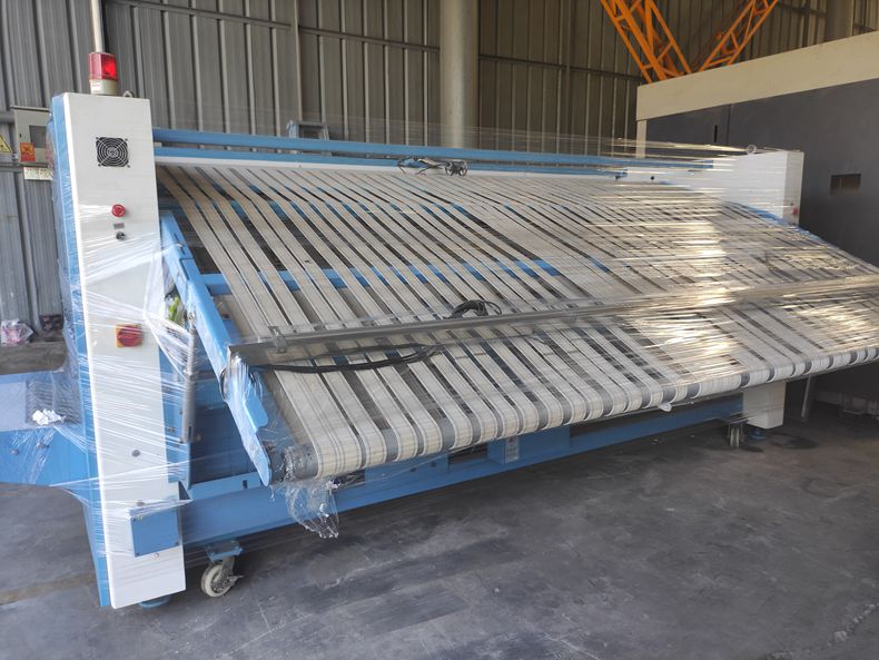 
		折叠机在洗衣房中主要作用是什么？？？
		